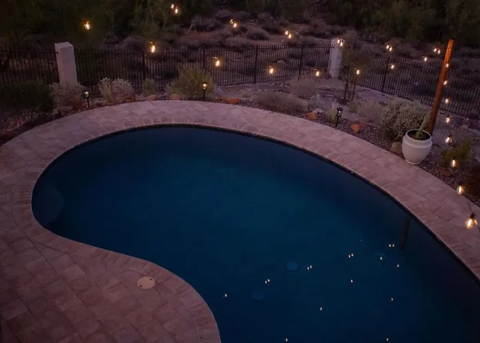 Southwestern Desert Escape Pool, Hot, Tub, Sleeps 12 Fountain Hills