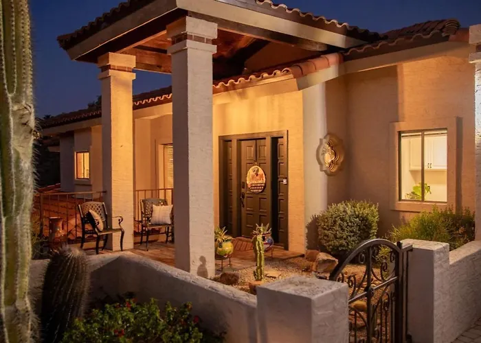 Holiday home Southwestern Desert Escape Pool, Hot, Tub, Sleeps 12