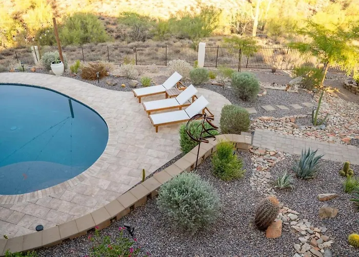 Holiday home Southwestern Desert Escape Pool, Hot, Tub, Sleeps 12