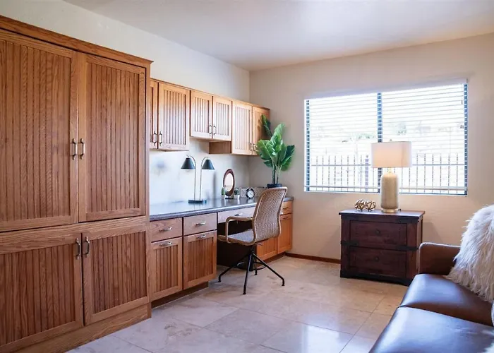 Holiday home Southwestern Desert Escape Pool, Hot, Tub, Sleeps 12 Fountain Hills